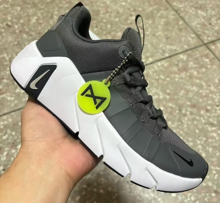 Nike Free Metcon 7 Gym & Cross-Training Sneakers
